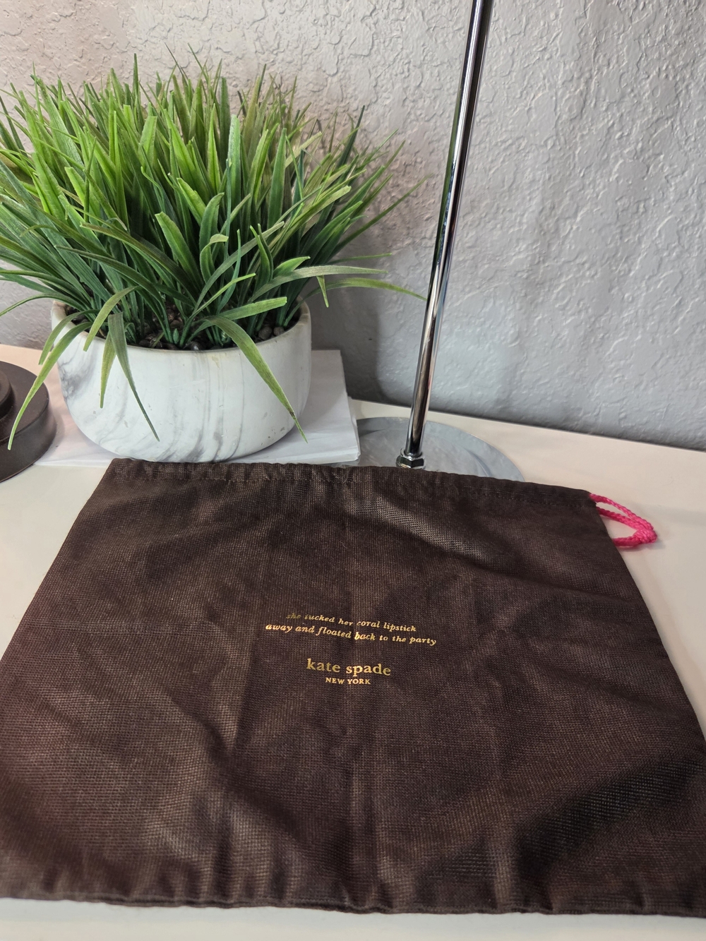 Kate Spade Brown Dust Bag With Pink Drawstring-Med